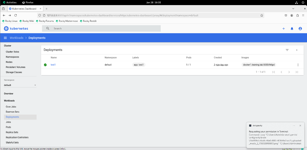 Dashboard Deployments 列表